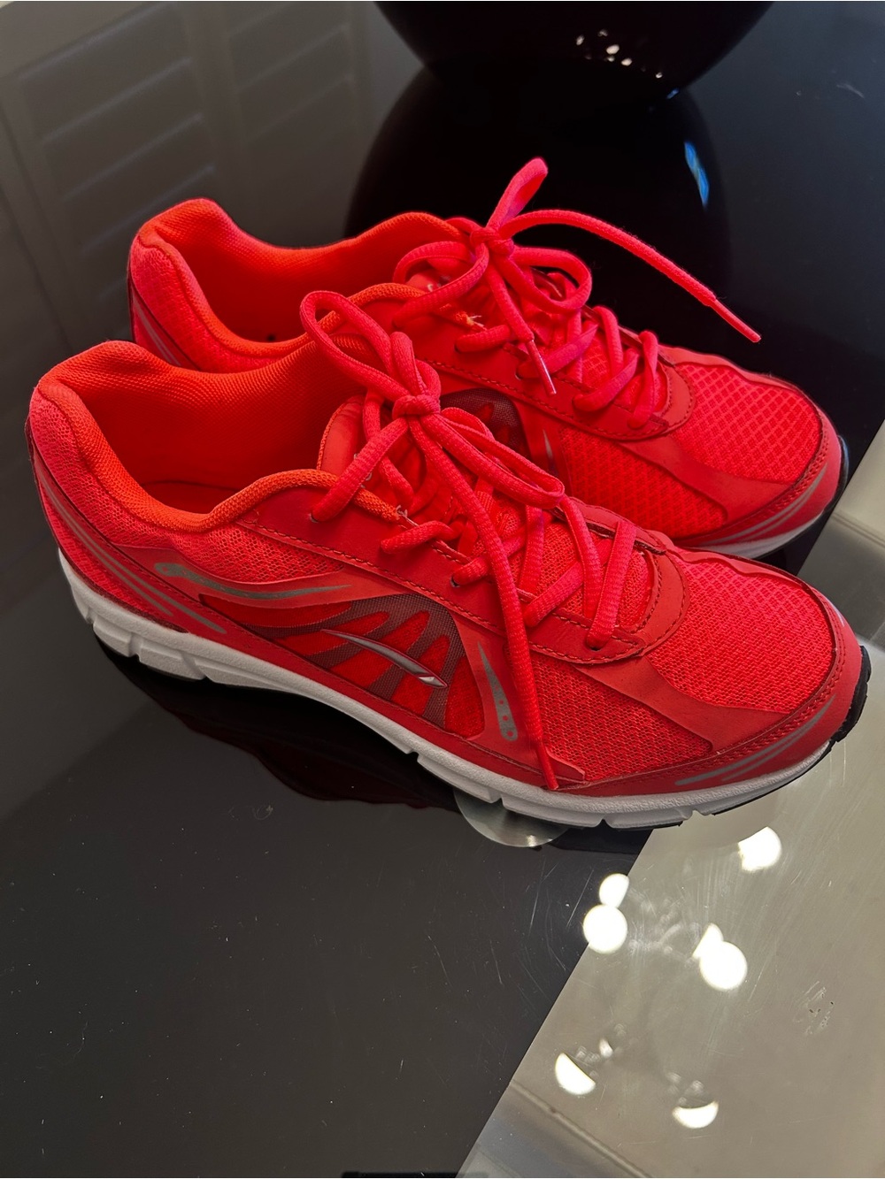 L.A. GearBright Coral Running Sneakers